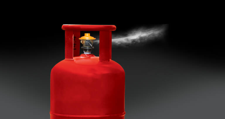गैस सिलेंडर लीकेज : Gas Cylinder Leakage होने पे क्या करें? गैस लीकेज हेल्पलाइन नंबर